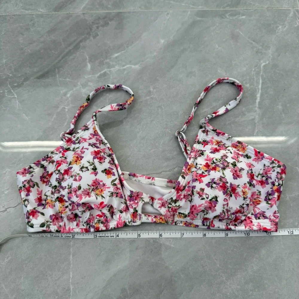 Women’s Aeropostale Ditsy Floral Bikini Cutout High Waisted Scoop Neck Small - Picture 11 of 16
